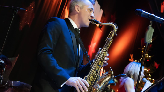 Abschlussball einer Tanzschule mit up|to|date: Saxophonist Christian Fitsch